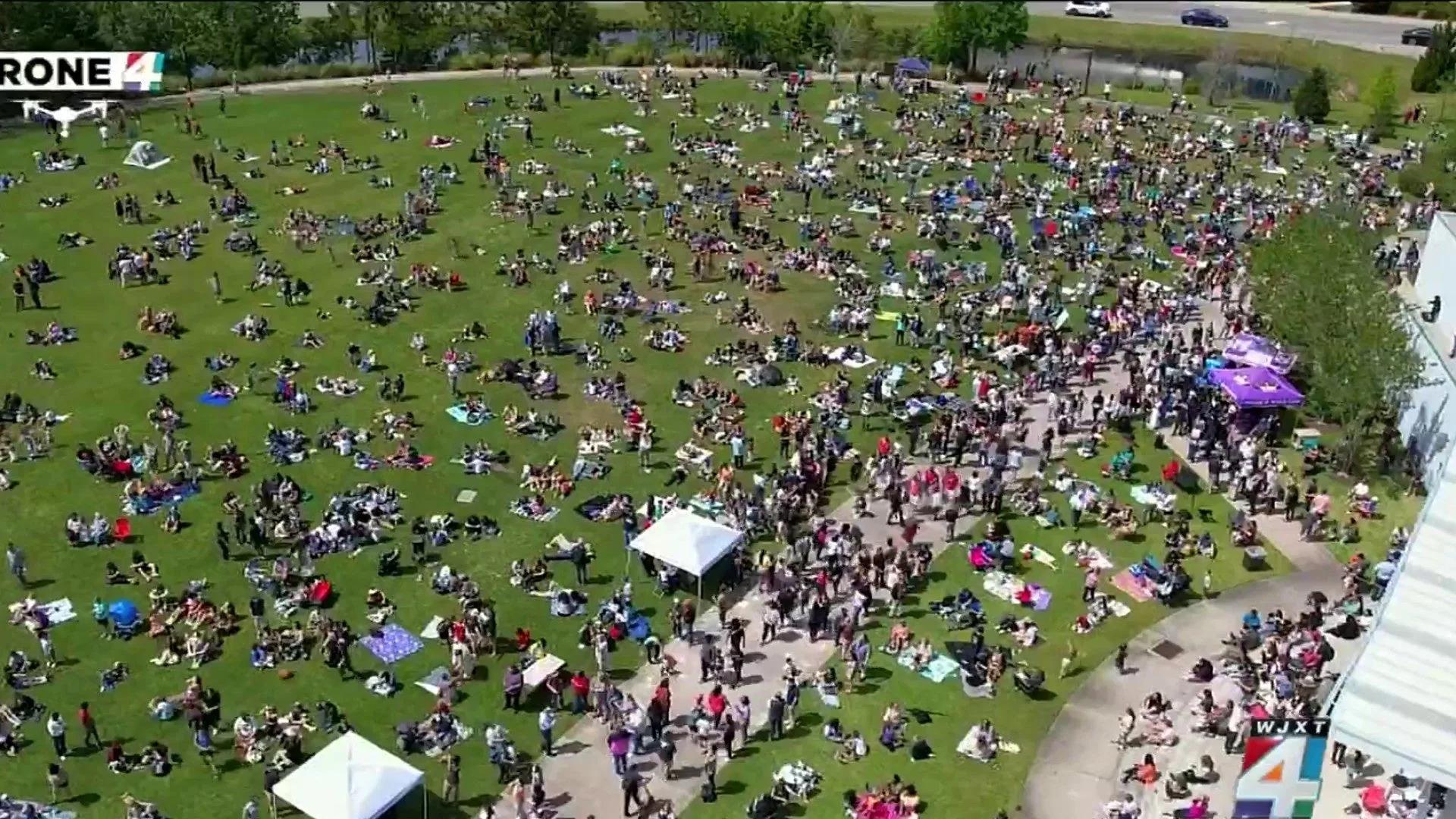 âItâs so beautifulâ: Residents gather for partial solar eclipse watch party  at UNF