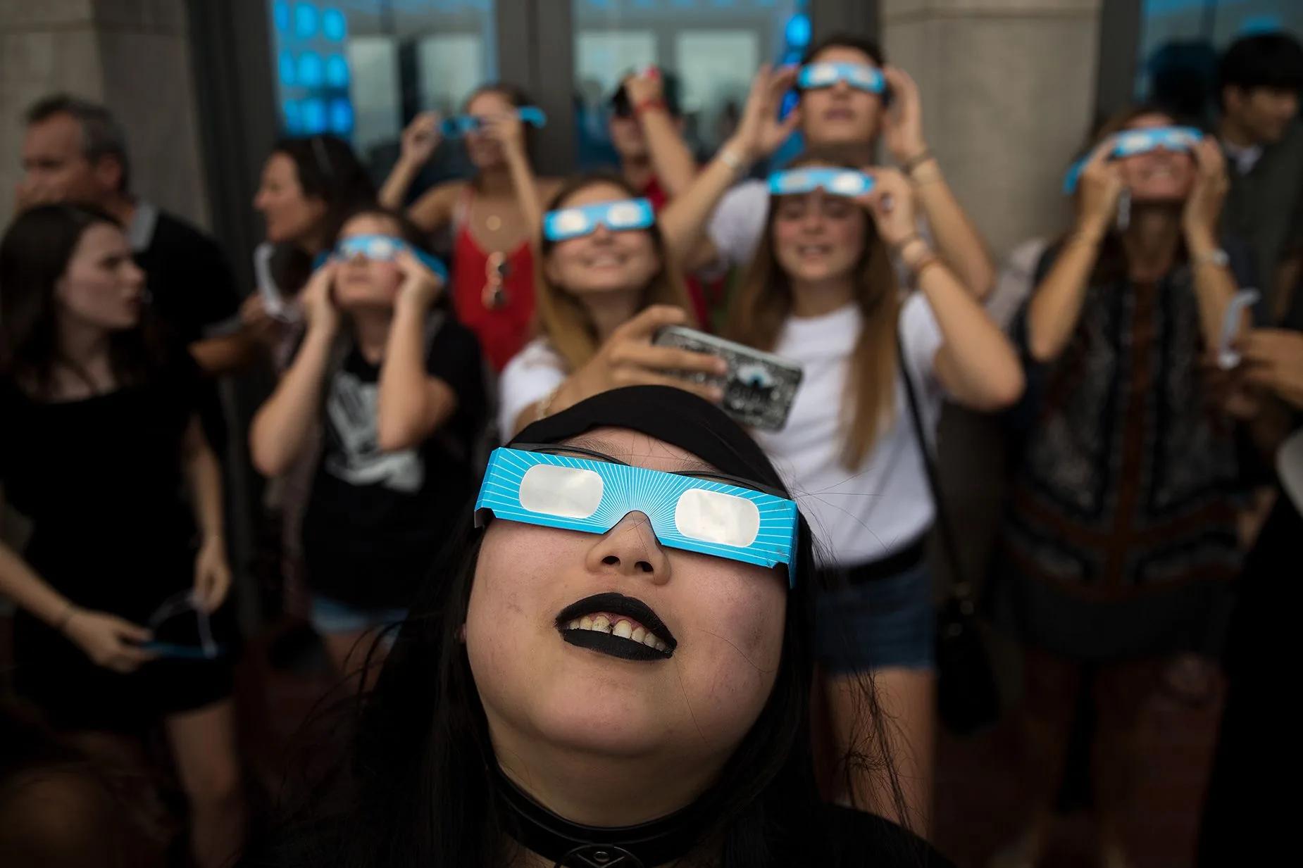 How to check if your solar eclipse glasses are real | CNN