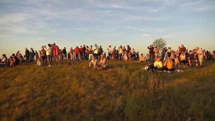 Sonnenfinsternis bringt Menschen zusammen