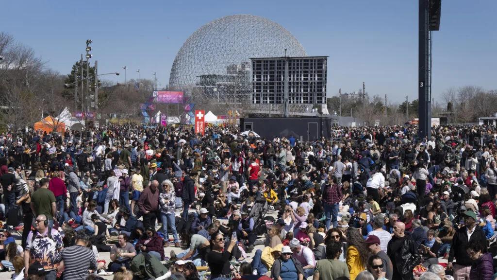 Montreal reports great conditions for a solar eclipse watch party in the park | WAMU