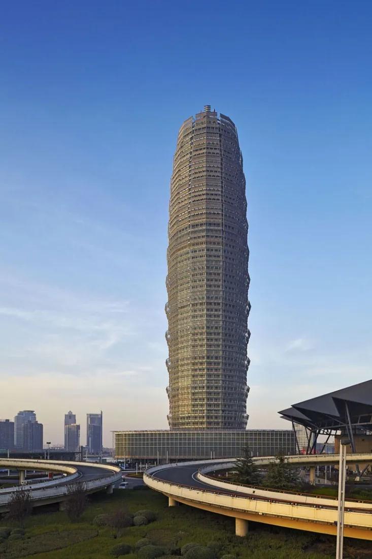 Zhengzhou Greenland Plaza by SOM | METALOCUS