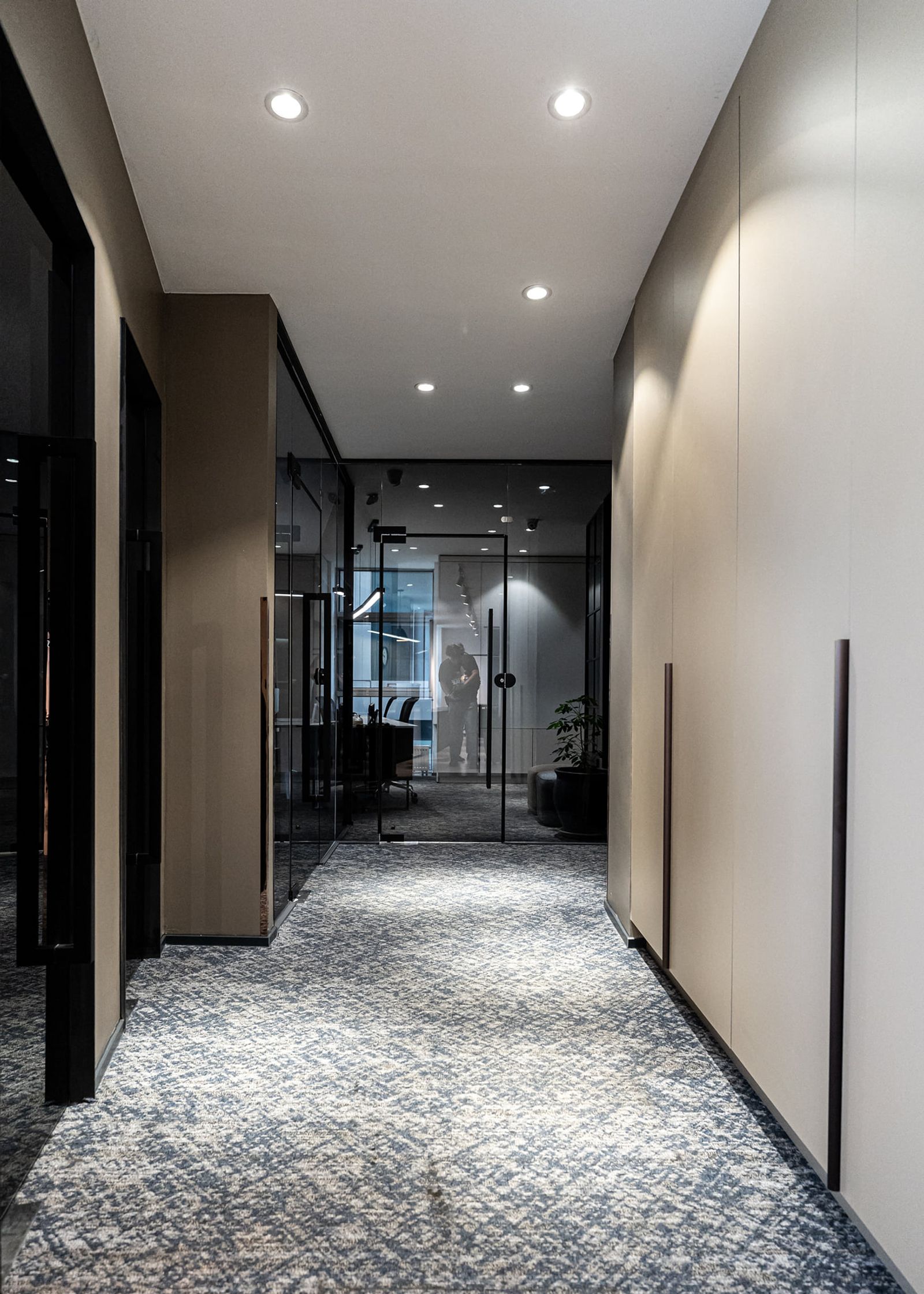 Century21, image 5 of 9