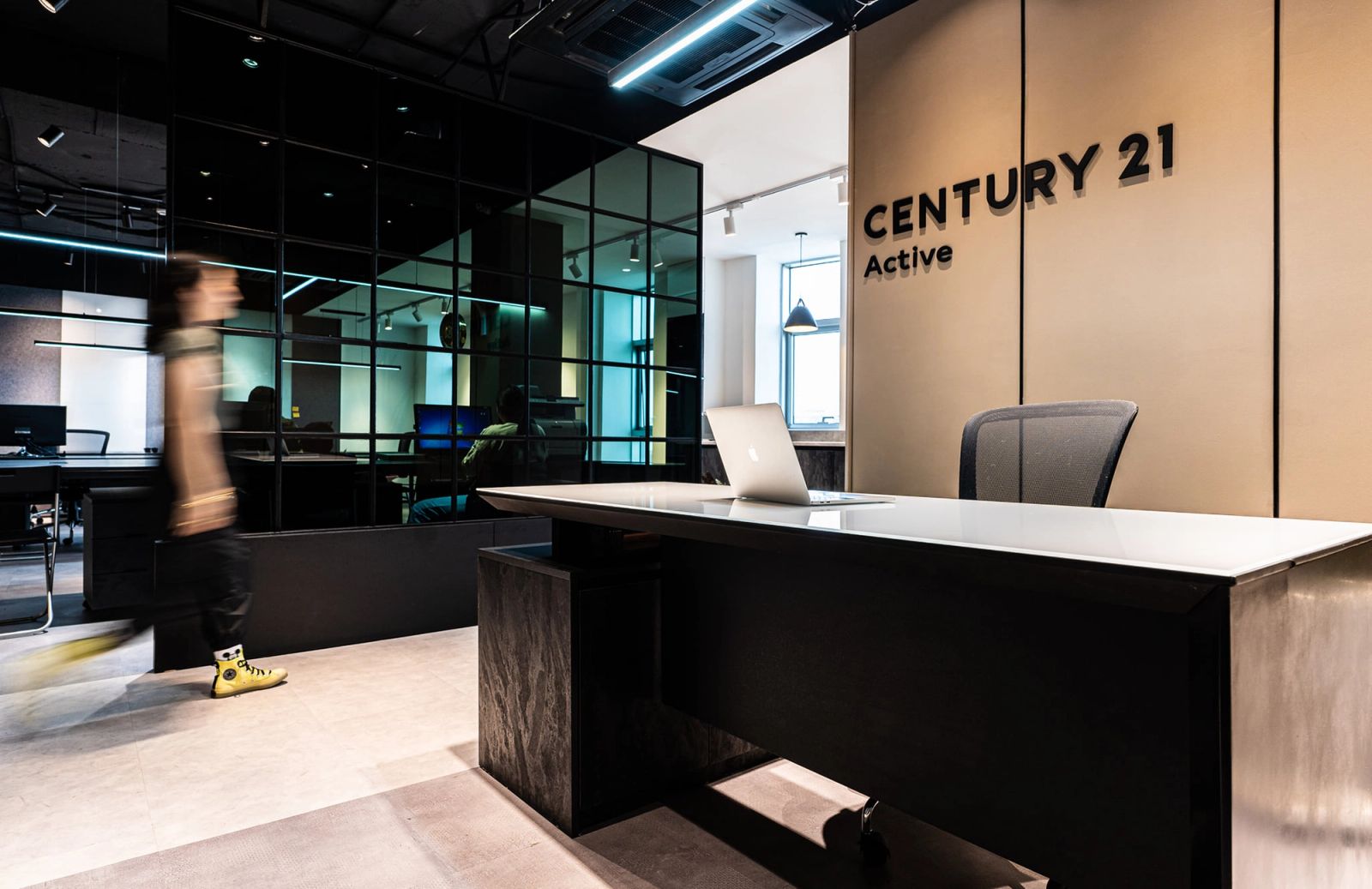 Century21, image 4 of 9