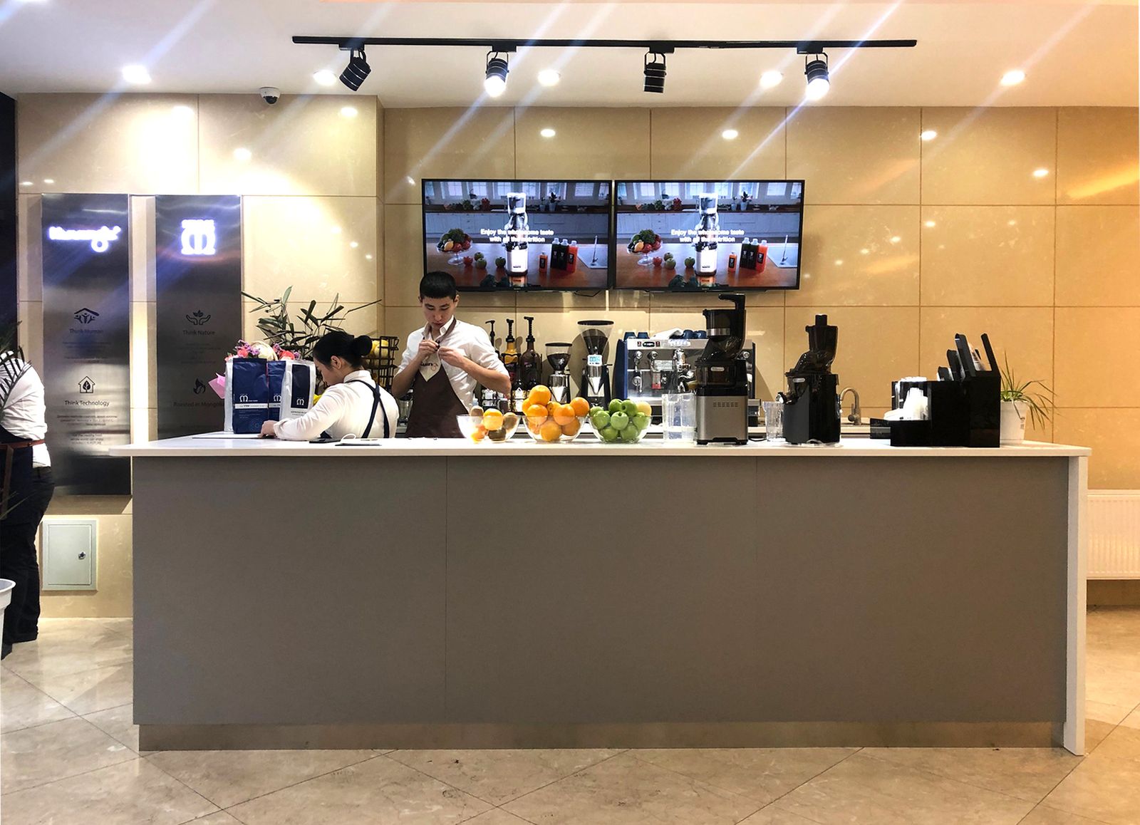 Caffe M, image 4 of 5
