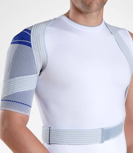 Bauerfeind OmoTrain Shoulder Support worn on right shoulder