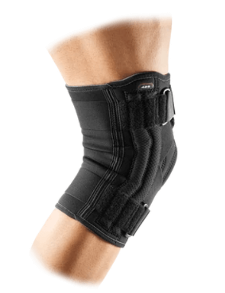 Back view of the McDavid 425 Knee Support