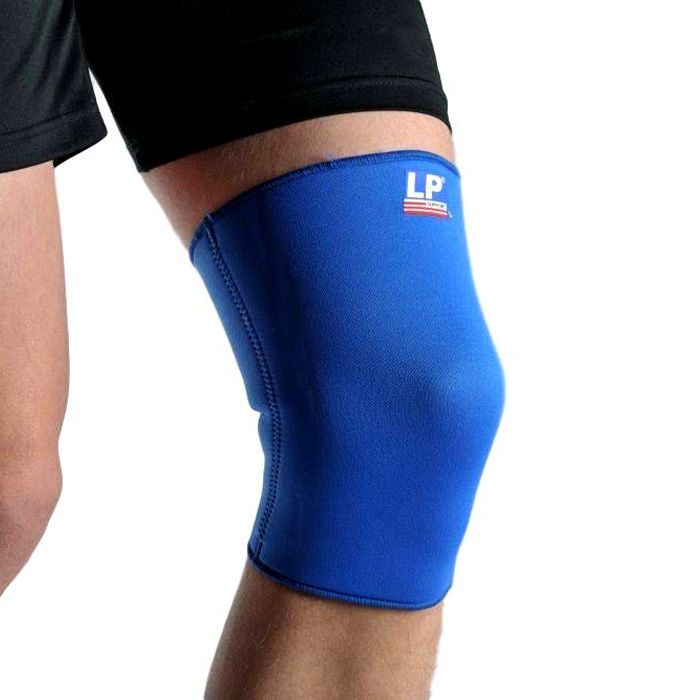 LP Support Neopren Kniebandage Vorderansicht