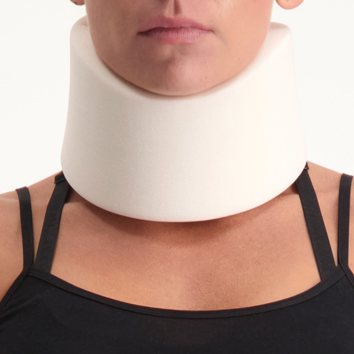 Front view of the Medidu Neck Brace