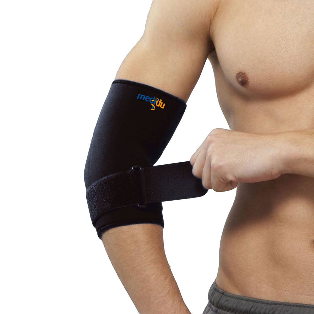 model that fastens the adjustable strap of the medidu elbow support