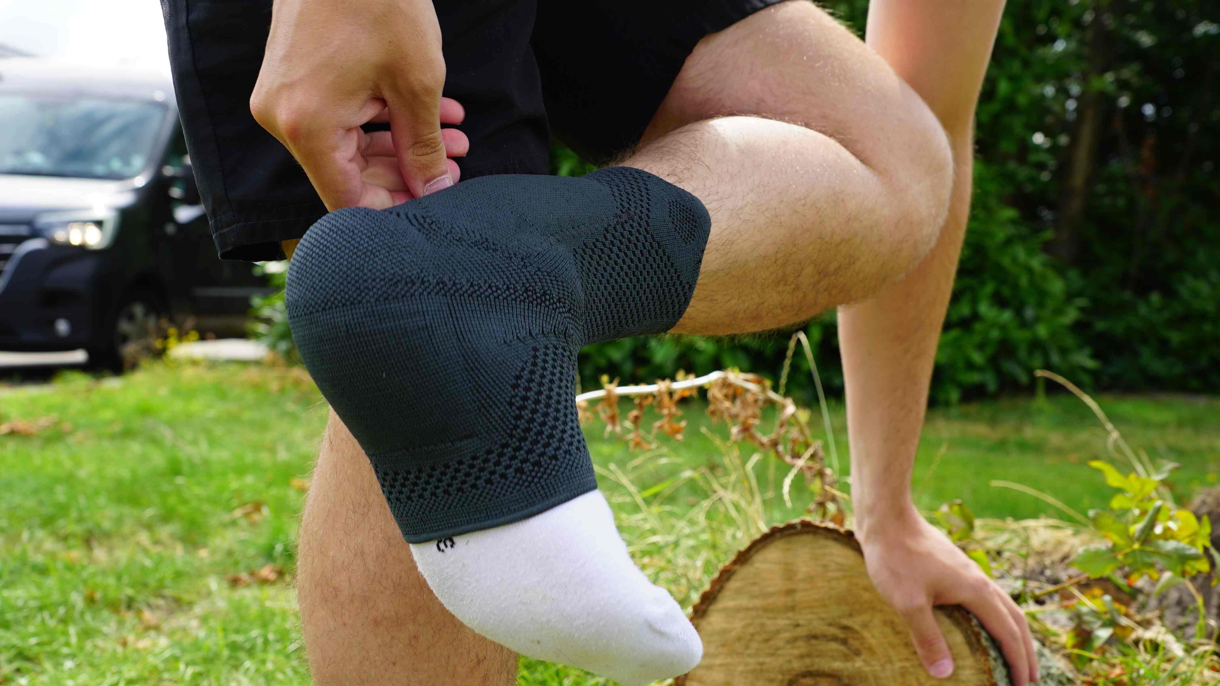 achilles tendon brace driving car