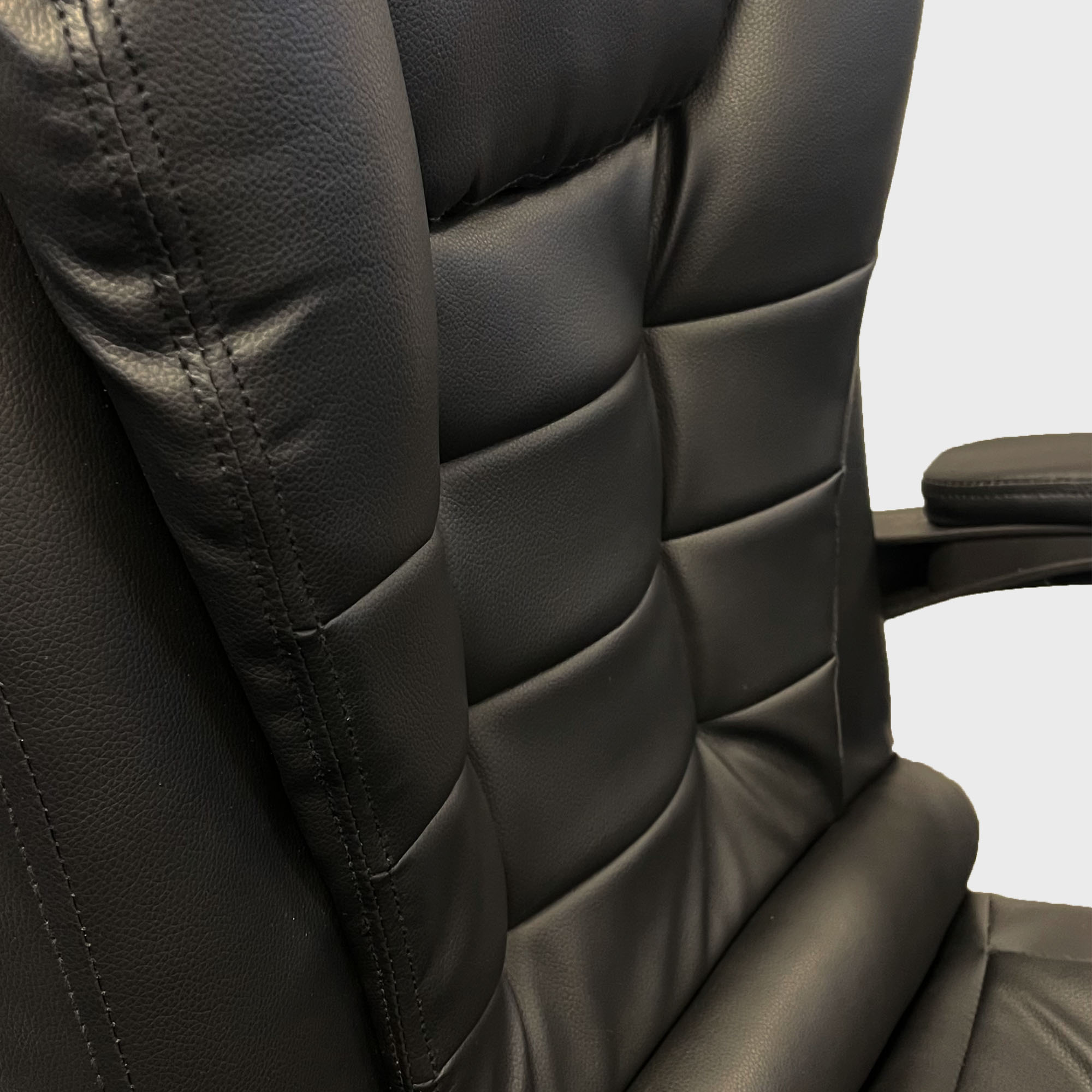 Ergodu Luxury Office Chair with Adjustable Backrest