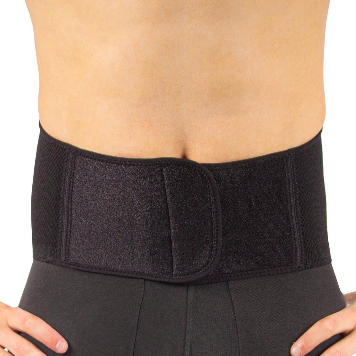 medidu premium comfort back support in black zoomed in