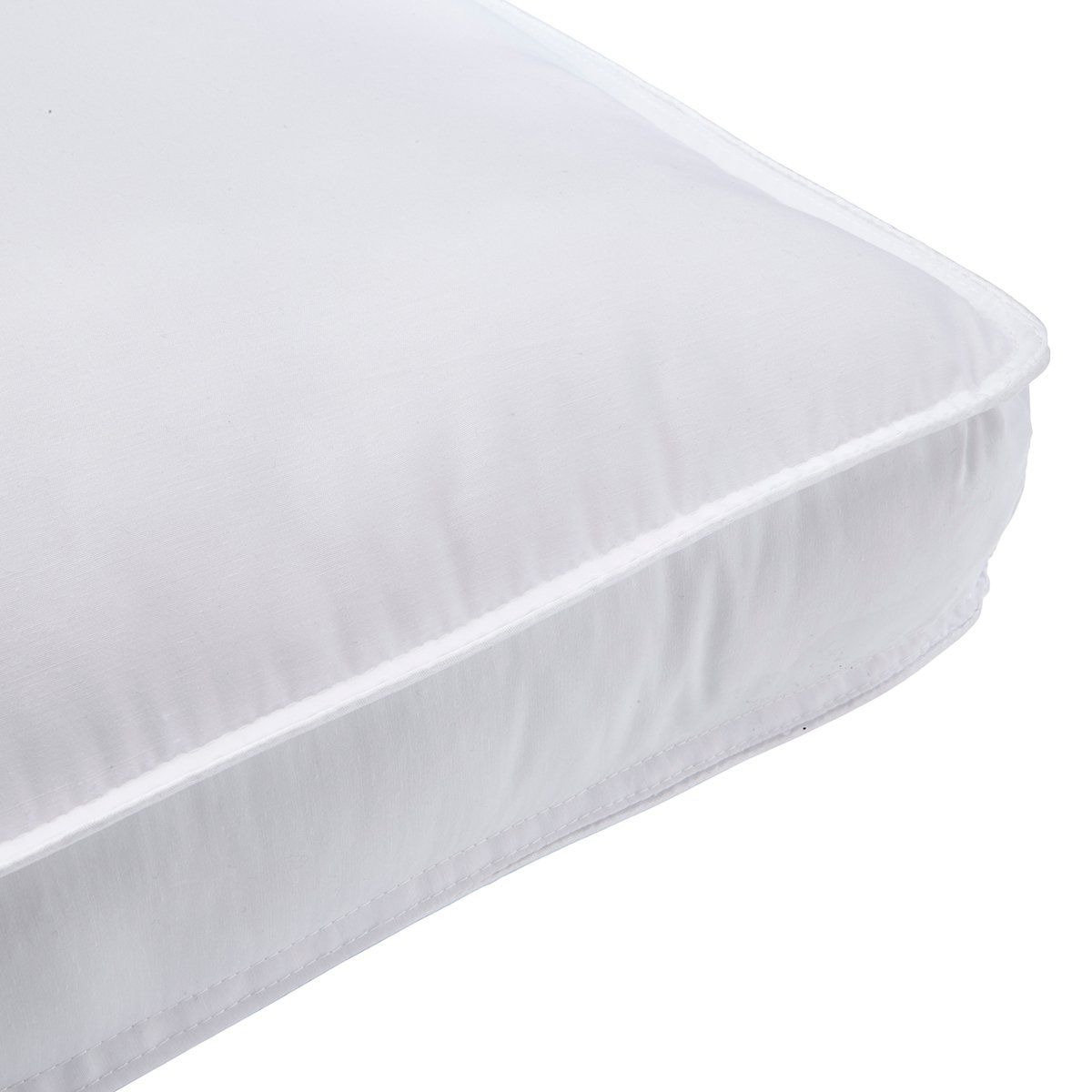 Corner of the Dunimed Premium Pillow pictured