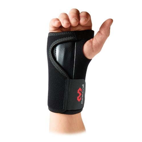 Front view of the Mcdavid Carpal Tunnel Syndrome Wrist Support