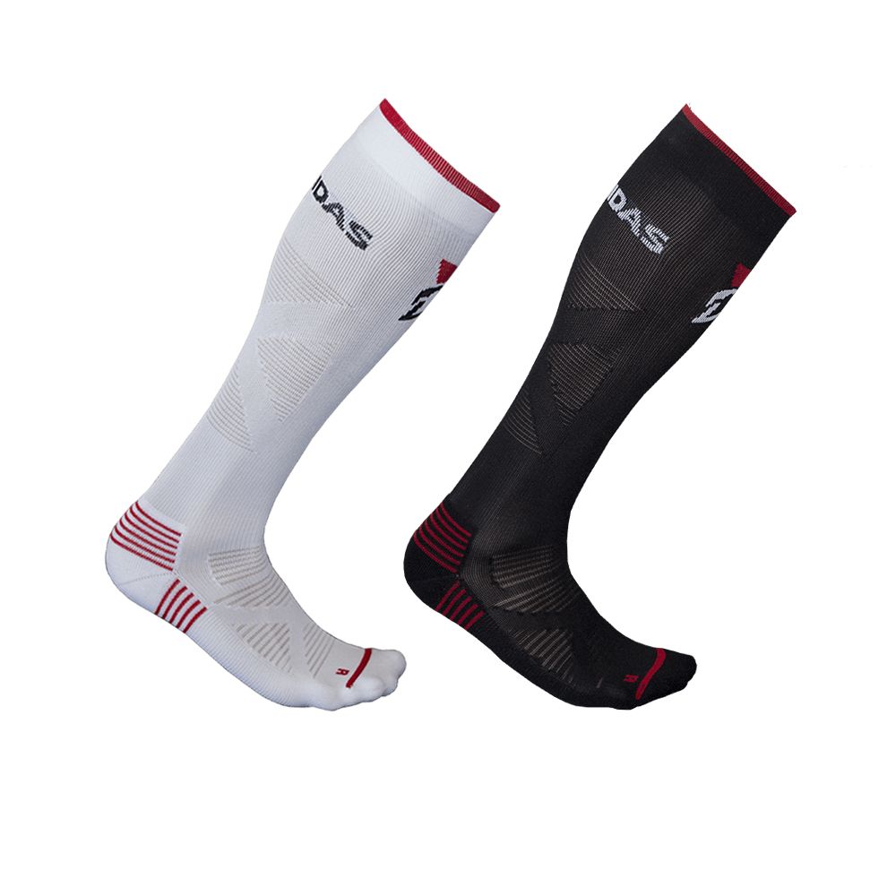 gladiator sports ski socks in black and white