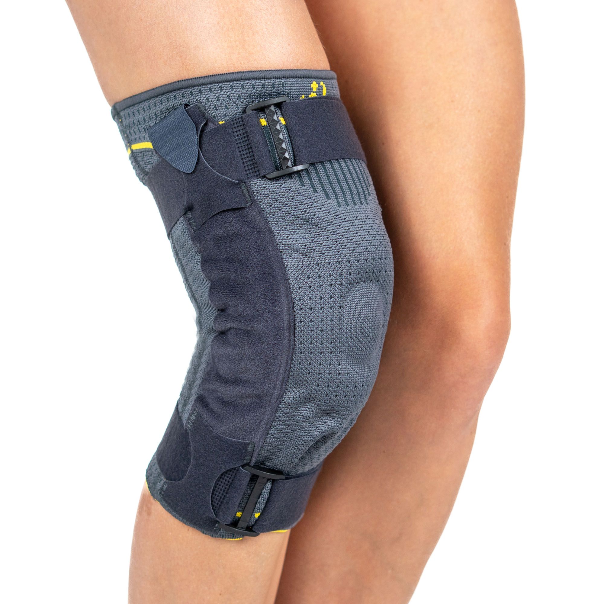 Morsa GenuBerg M4 Kniebandage mit Gelenkschienen Schrägansicht