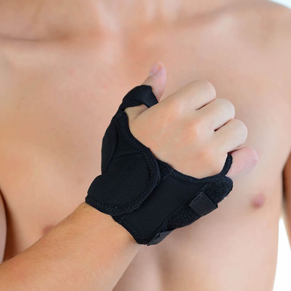 novamed thumb support with flexible splints hand closed