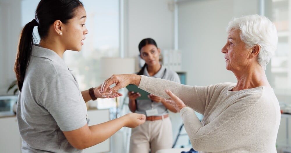 Ellenbogenbandage sitzt unbequem