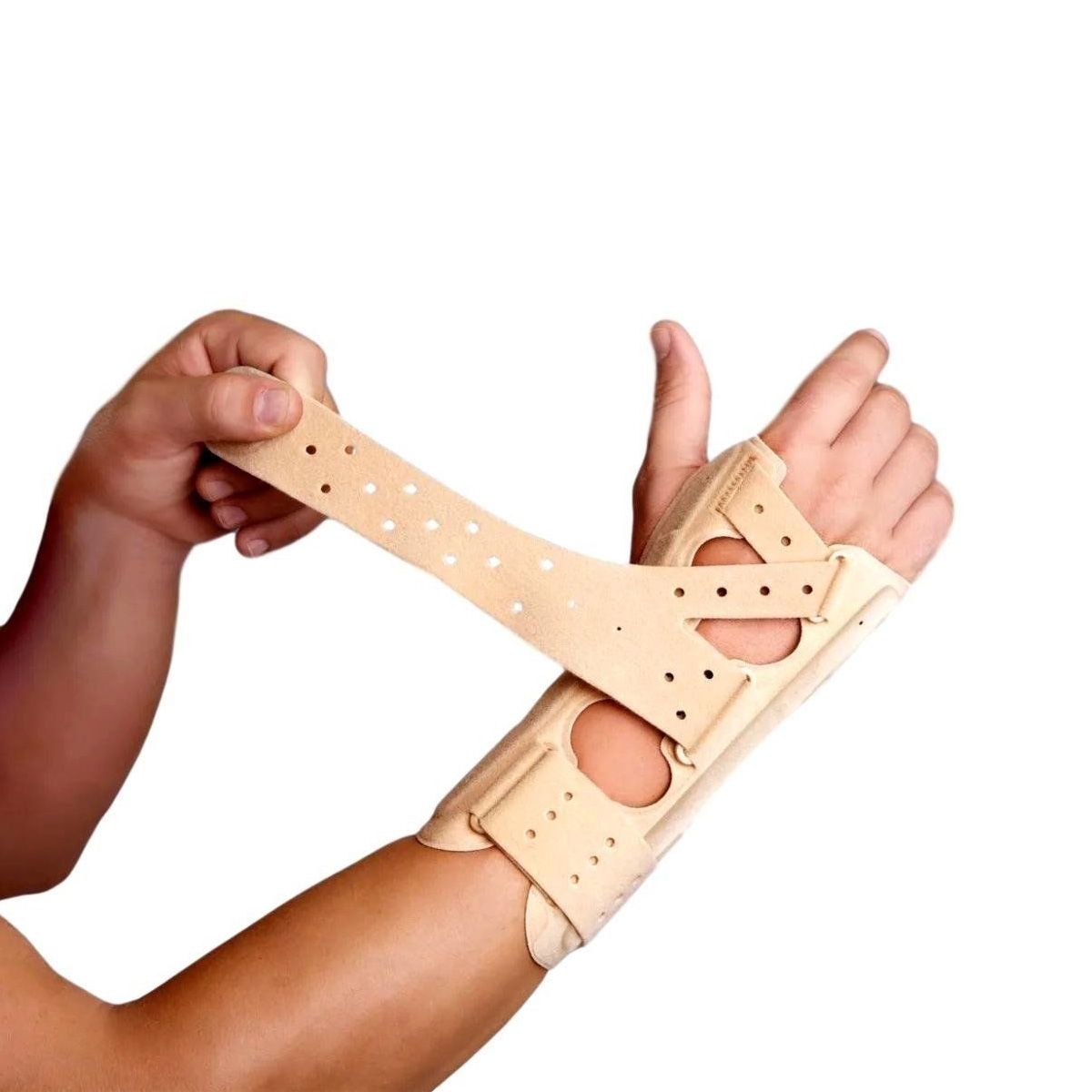 Manutec Handgelenkbandage – Handgelenkorthese – Nachtschiene anziehen