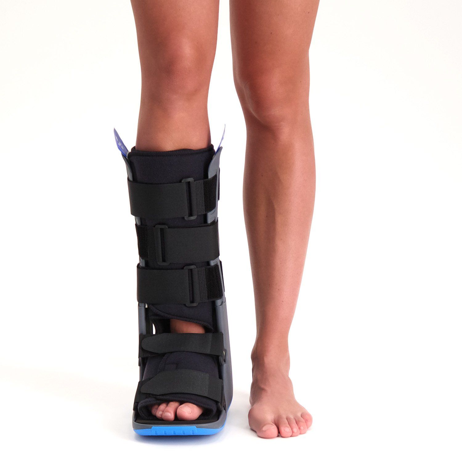 Front view of the Dunimed ROM Walker Foot Support worn by model