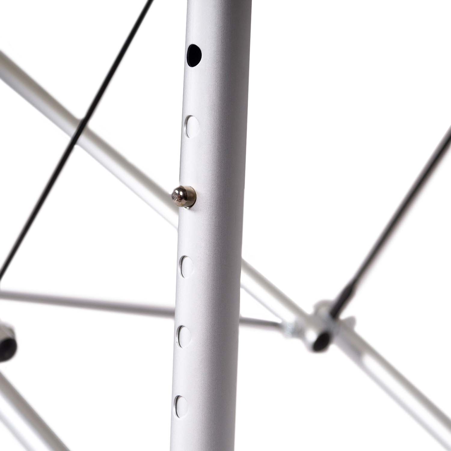 Dunimed Massage Table - Aluminium Frame height adjustment holes