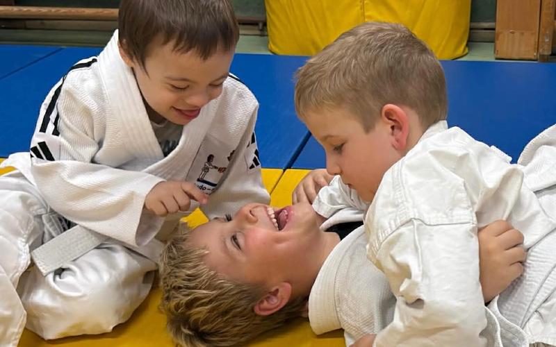 Judo klub UTRIP Maribor je športno društvo, v katerem verjamemo, da si na tatami