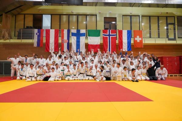 Inkluzivni judo za osebe s posebnimi potrebami