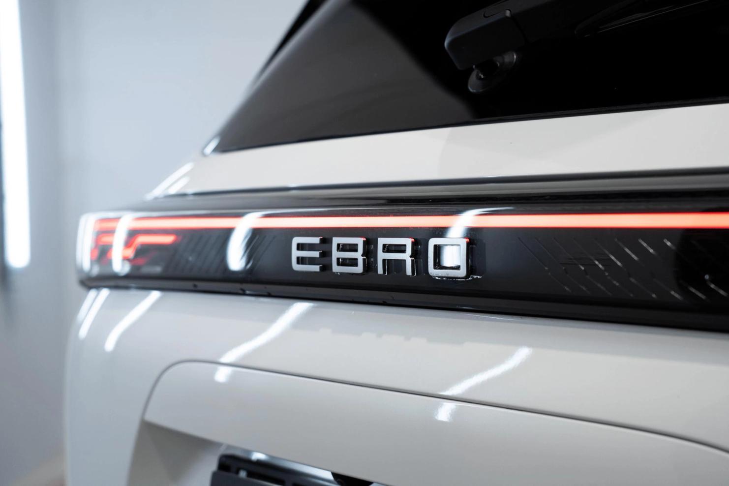 Coches EBRO - Upcars