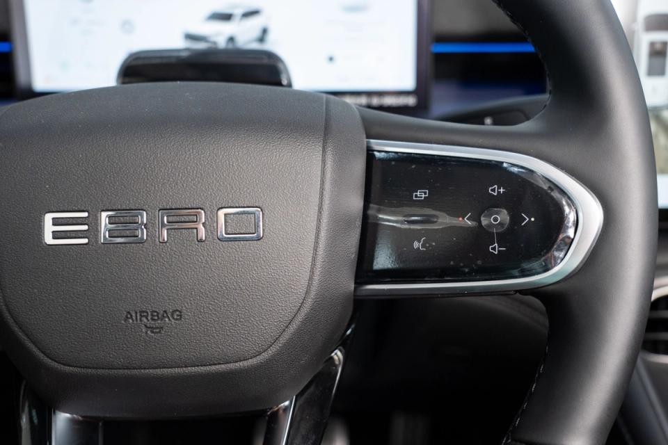 EBRO S800 | Selecionada 24 / 41