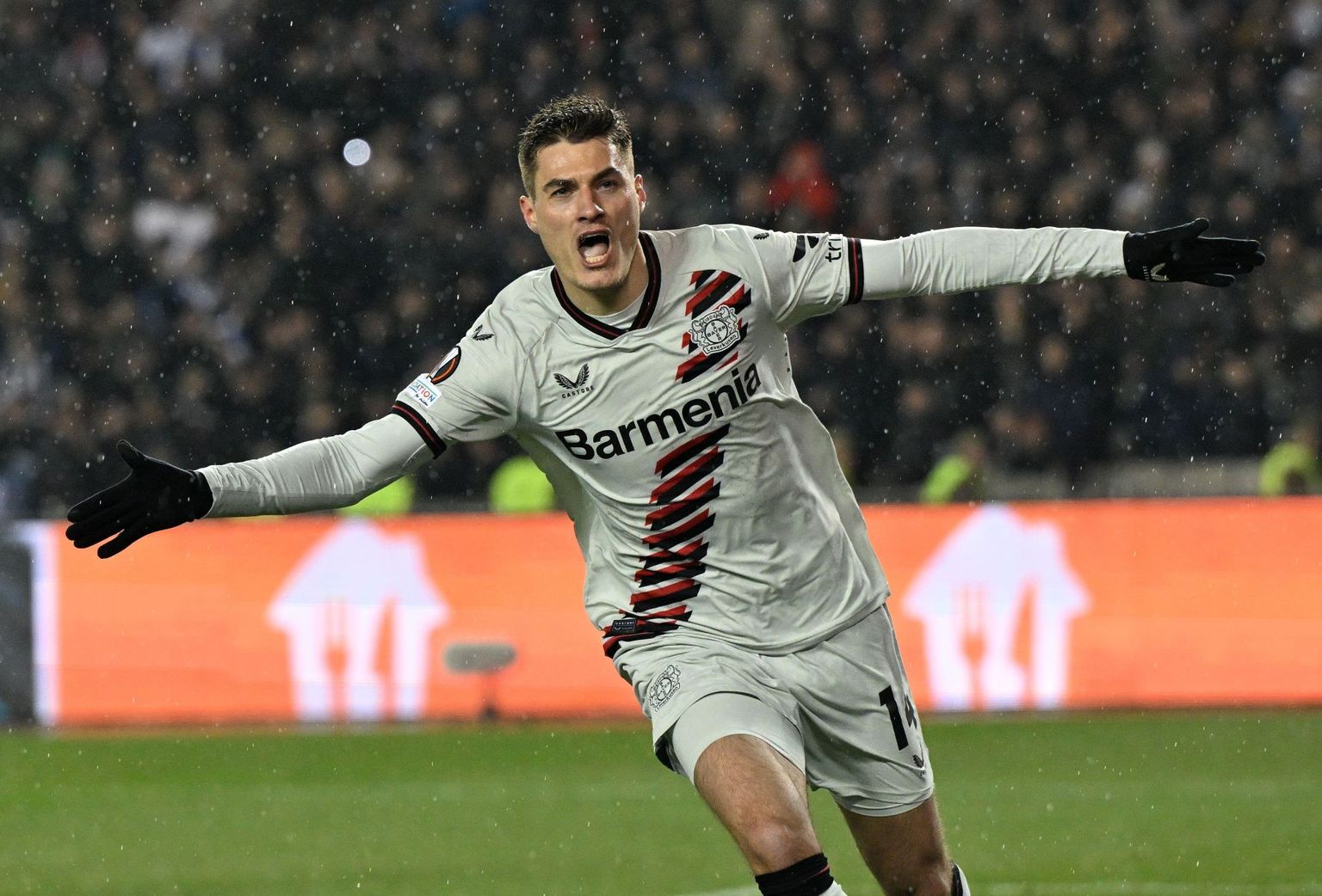 Bayer Leverkusen vs Wolfsburg: Betting Odds & Prediction