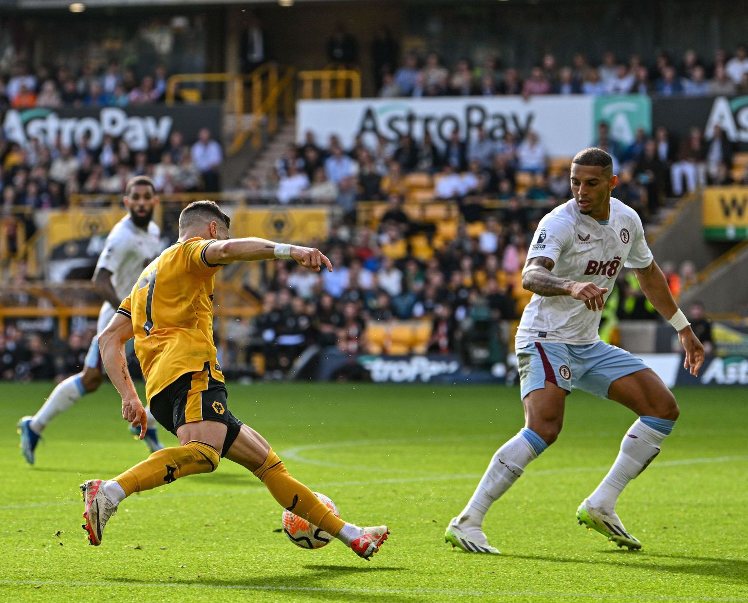 Aston Villa vs Wolverhampton Wanderers: Betting Odds & Prediction