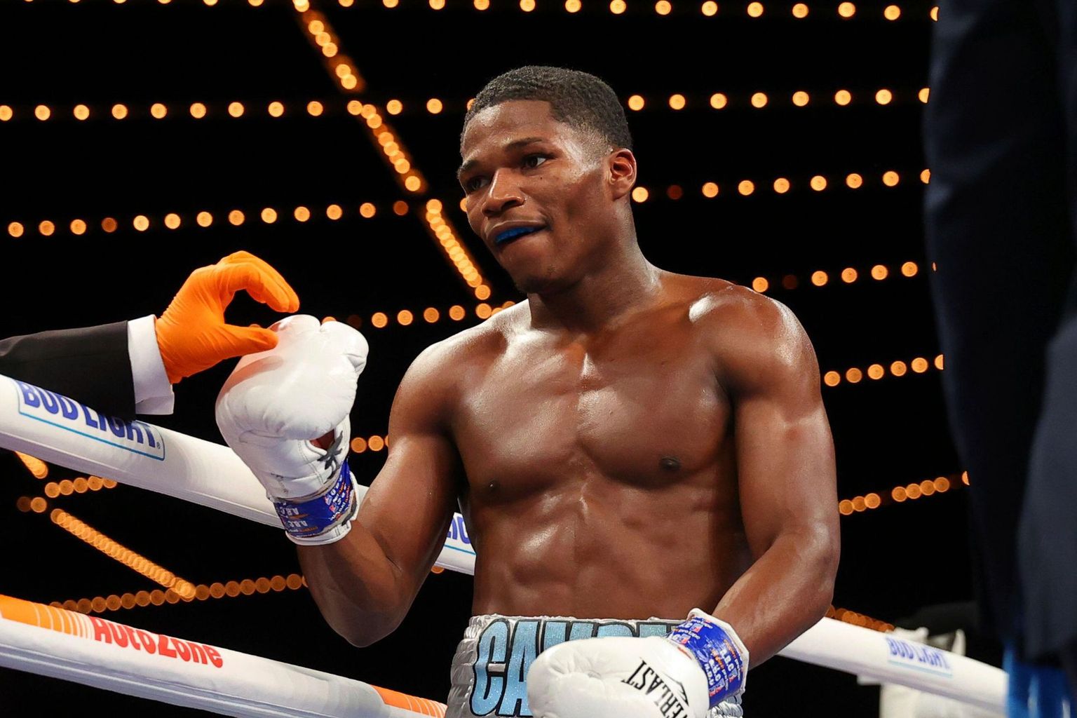 Kholmatov vs Ford: How to Watch, Betting Odds & Prediction