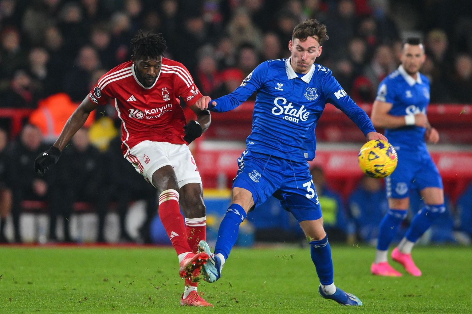 Everton vs Nottingham Forest: Betting Odds & Prediction