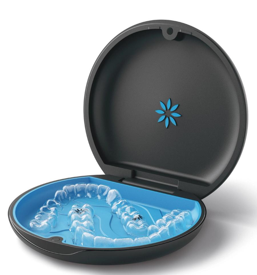 Invisalign-skinner i eske – individuelt tilpassede gjennomsiktige skinner