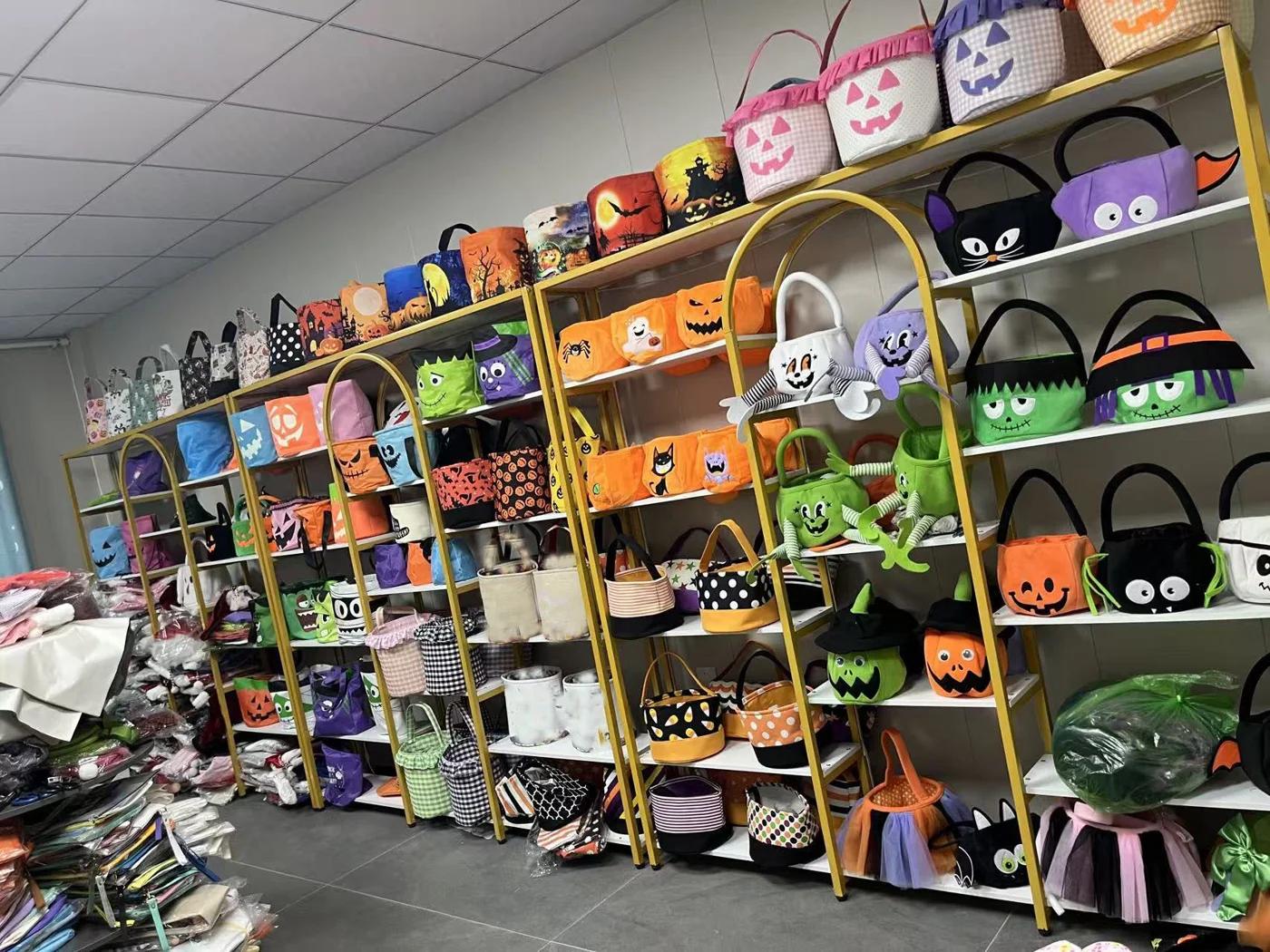 Custom Holiday Decorations & Gifts Manufacturer