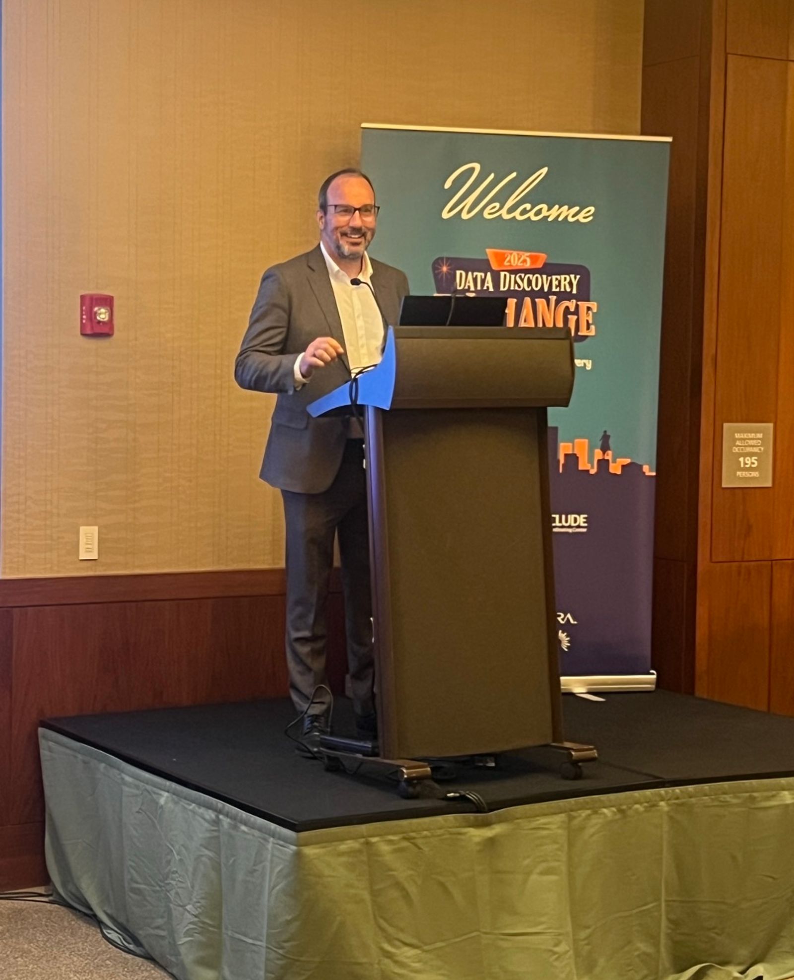 Dr. Espinosa at the Data Discovery Exchange event cohosted by the INCLUDE DCC and Kids First DRC.