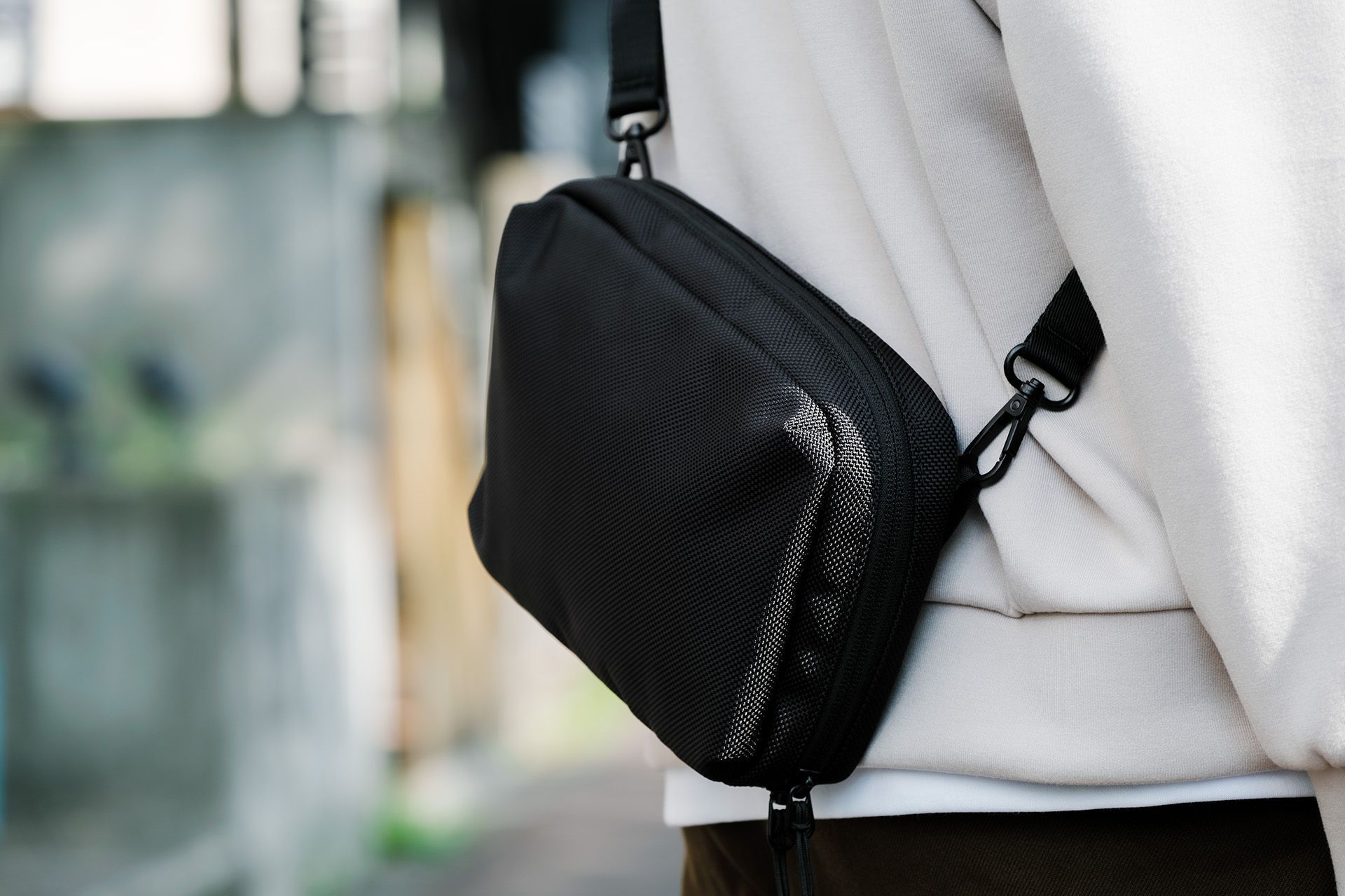 超美品‼️ERGOFINITE THE TOKYO TECHPACK POUCH The Tokyo Techpack Pouch - Ergofinite