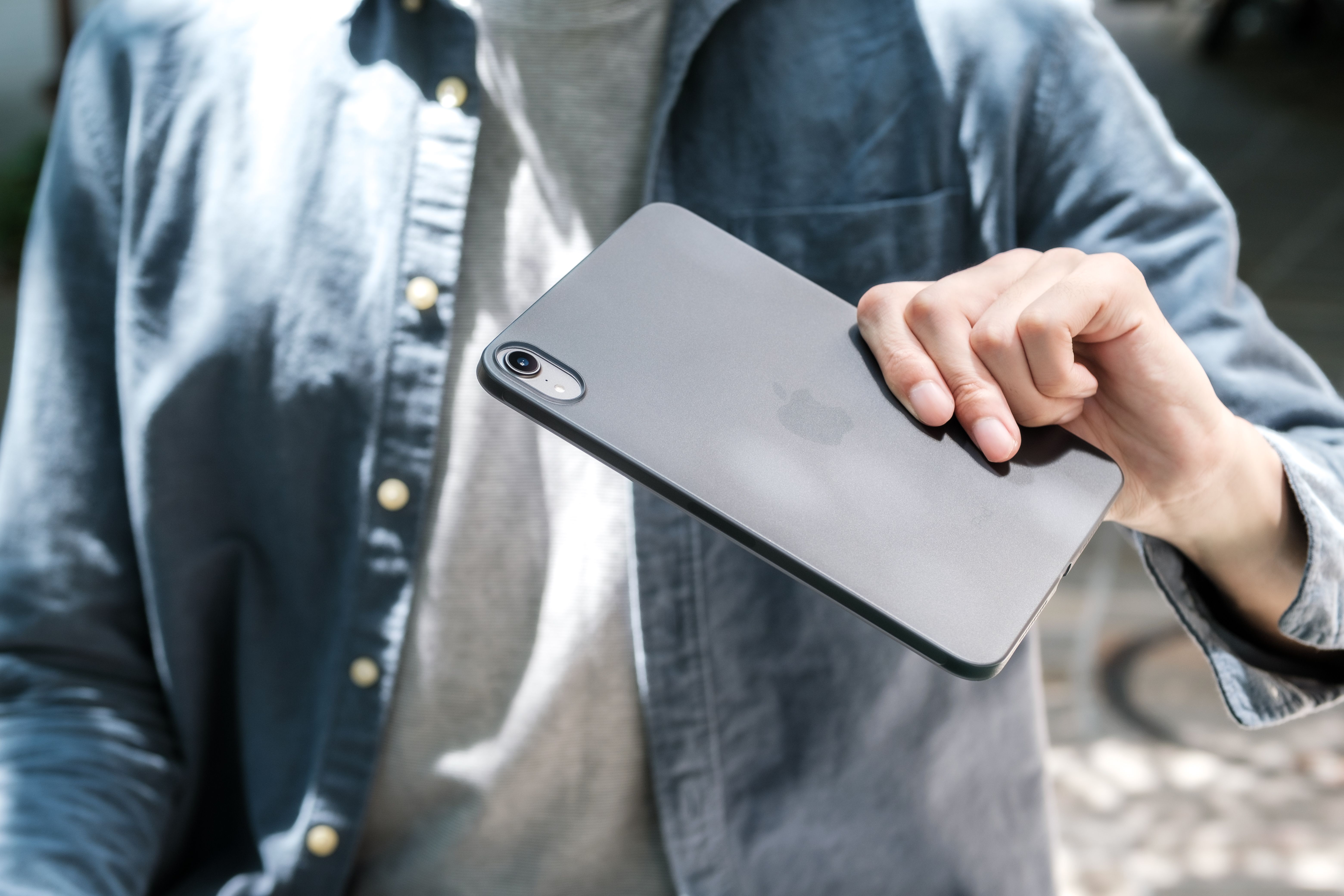 iPad mini 用 CASEFINITE FROST AIR & MOFT THE FROST AIR - Ultra-Thin, Lightweight iPad Mini 6 Case