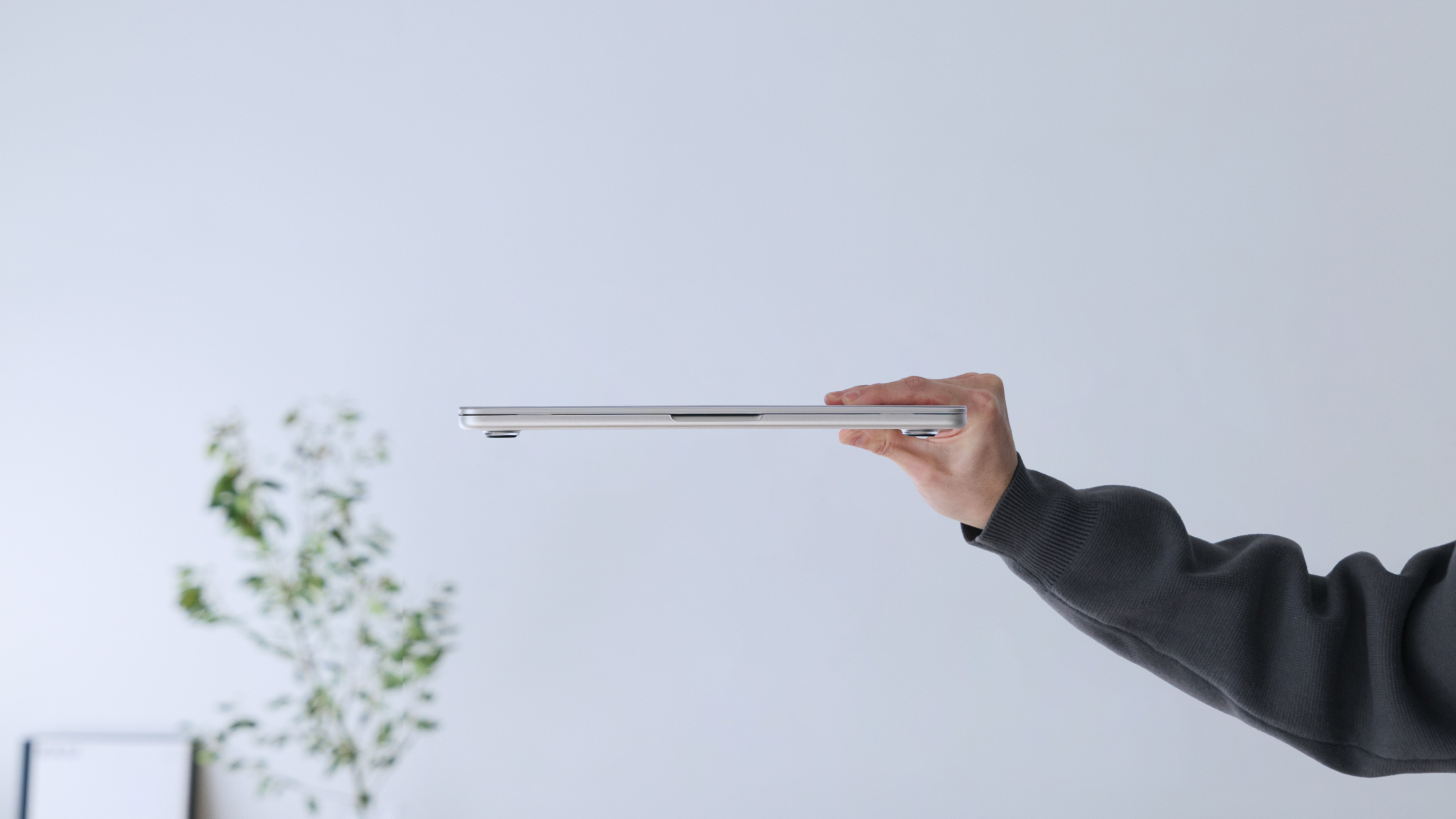 THE FROST AIR for MacBook - Ultra-Slim MacBook Case