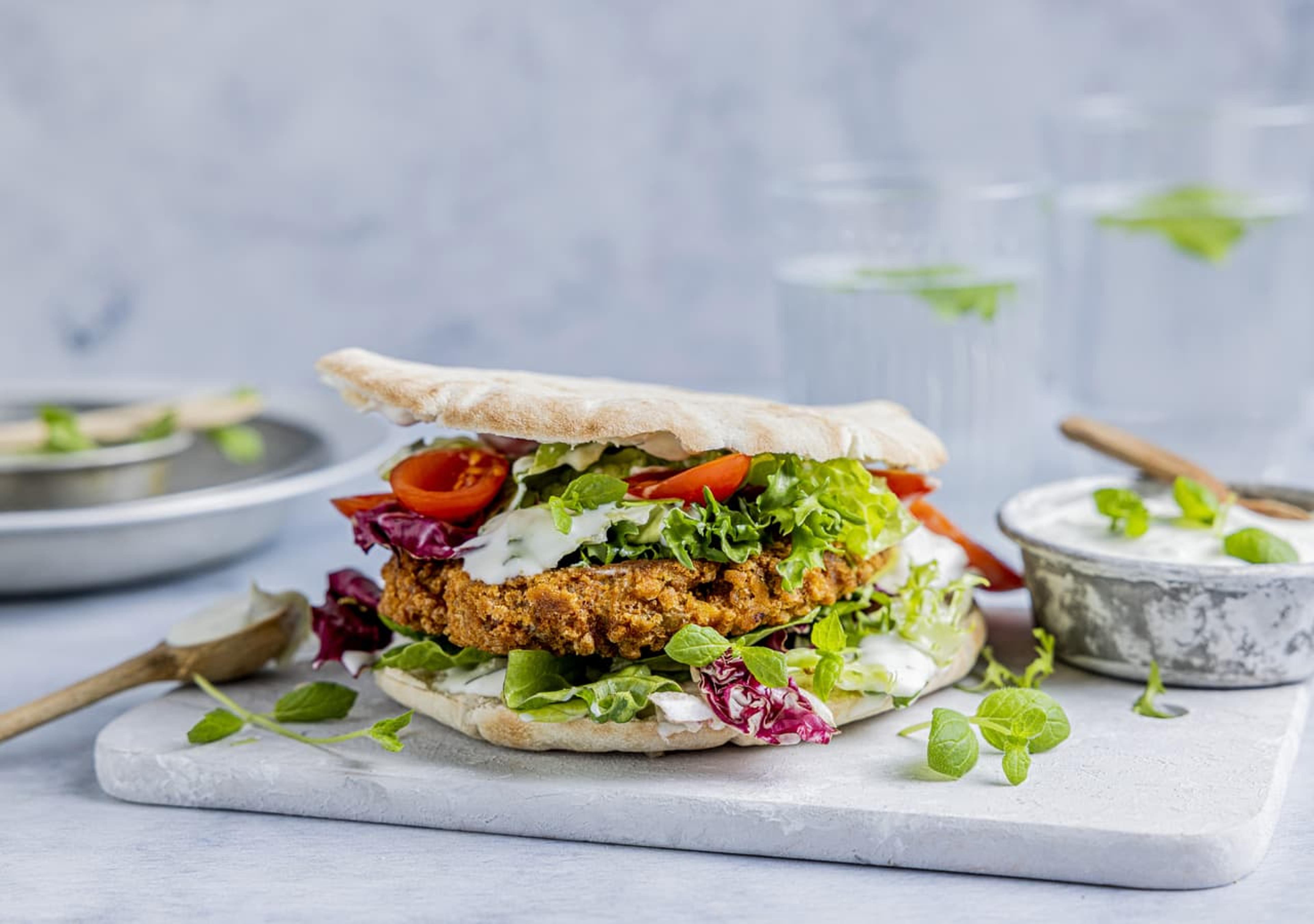 Veggis-pita med greske smaker
