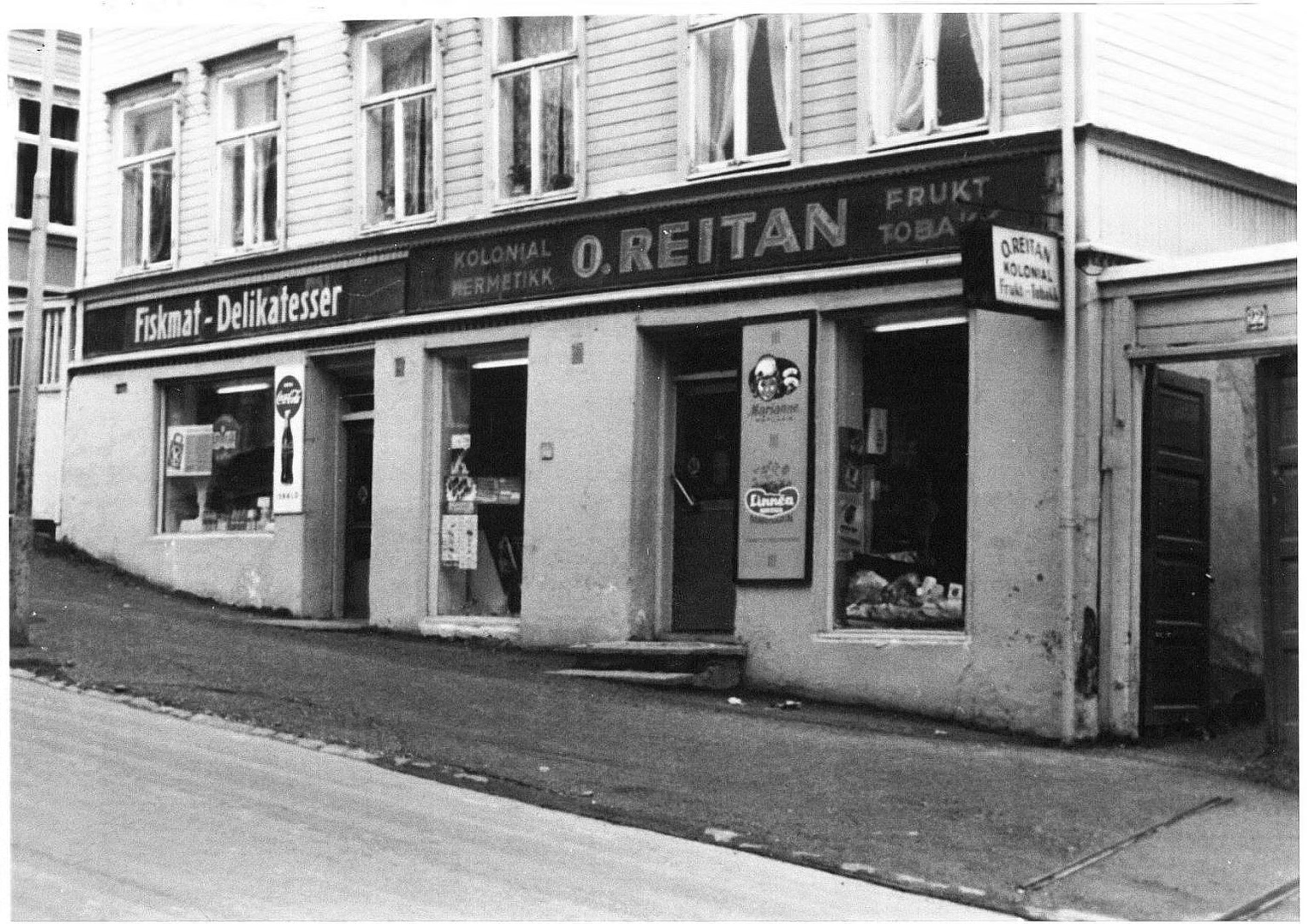 Rema 100 historie – O.Reitan butikk
