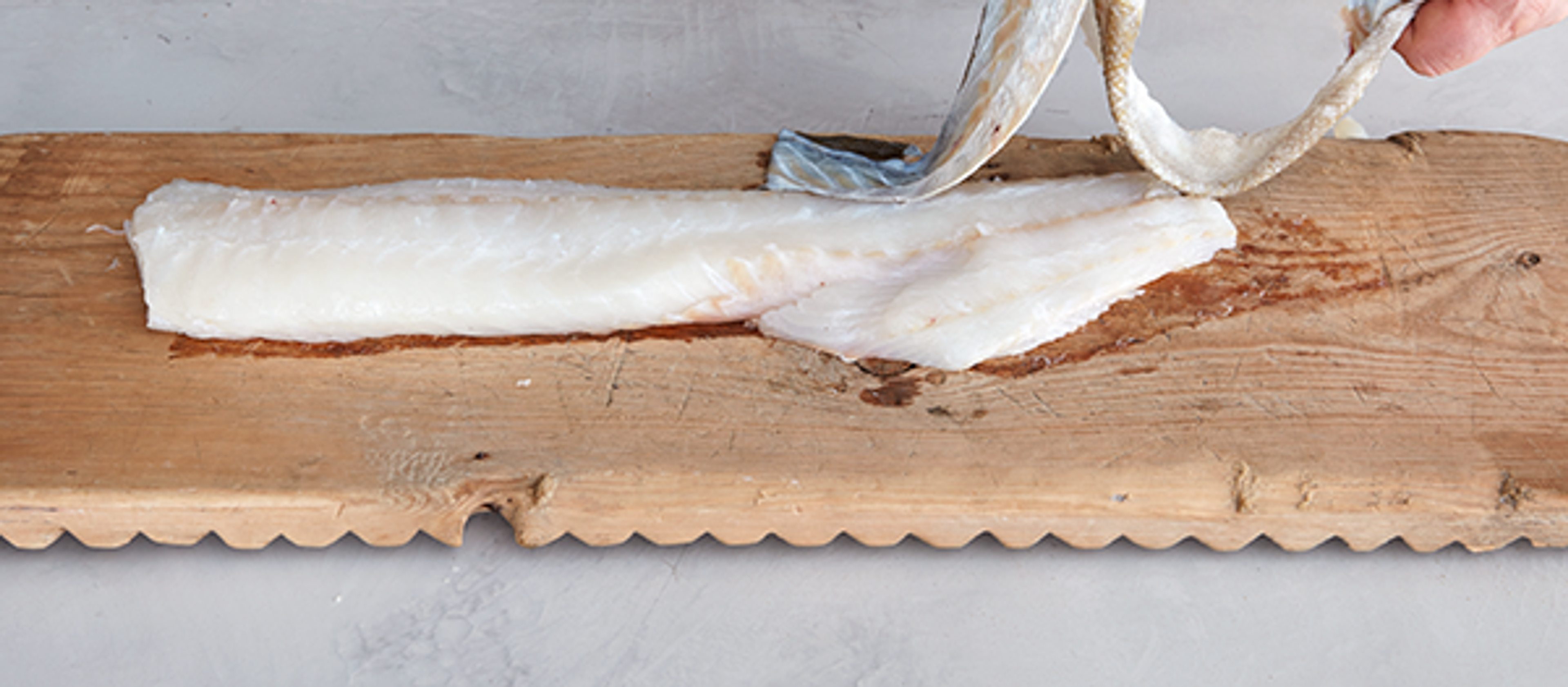 Slik fjerner du skinnet på Skrei