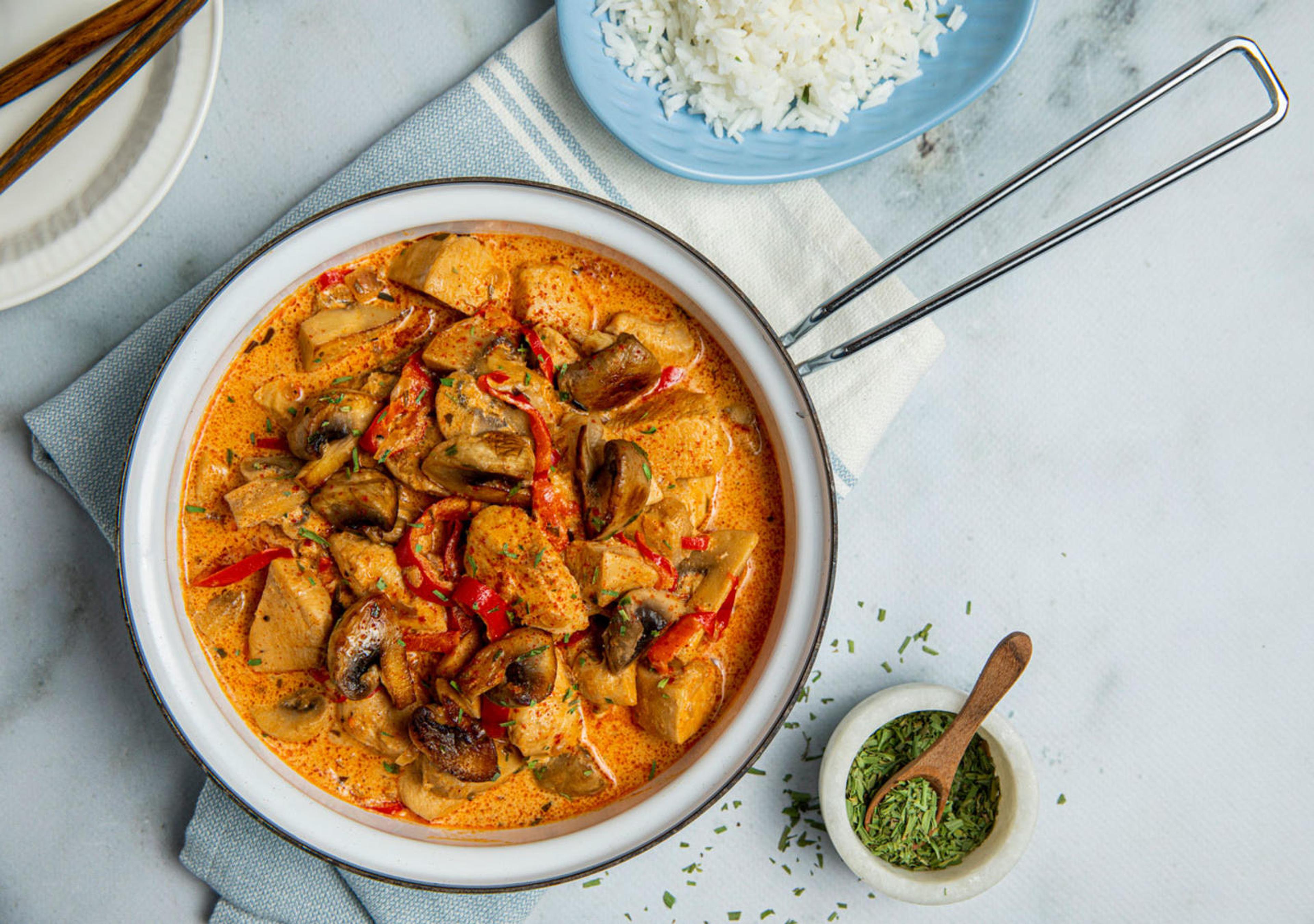 Smakfull kylling stroganoff