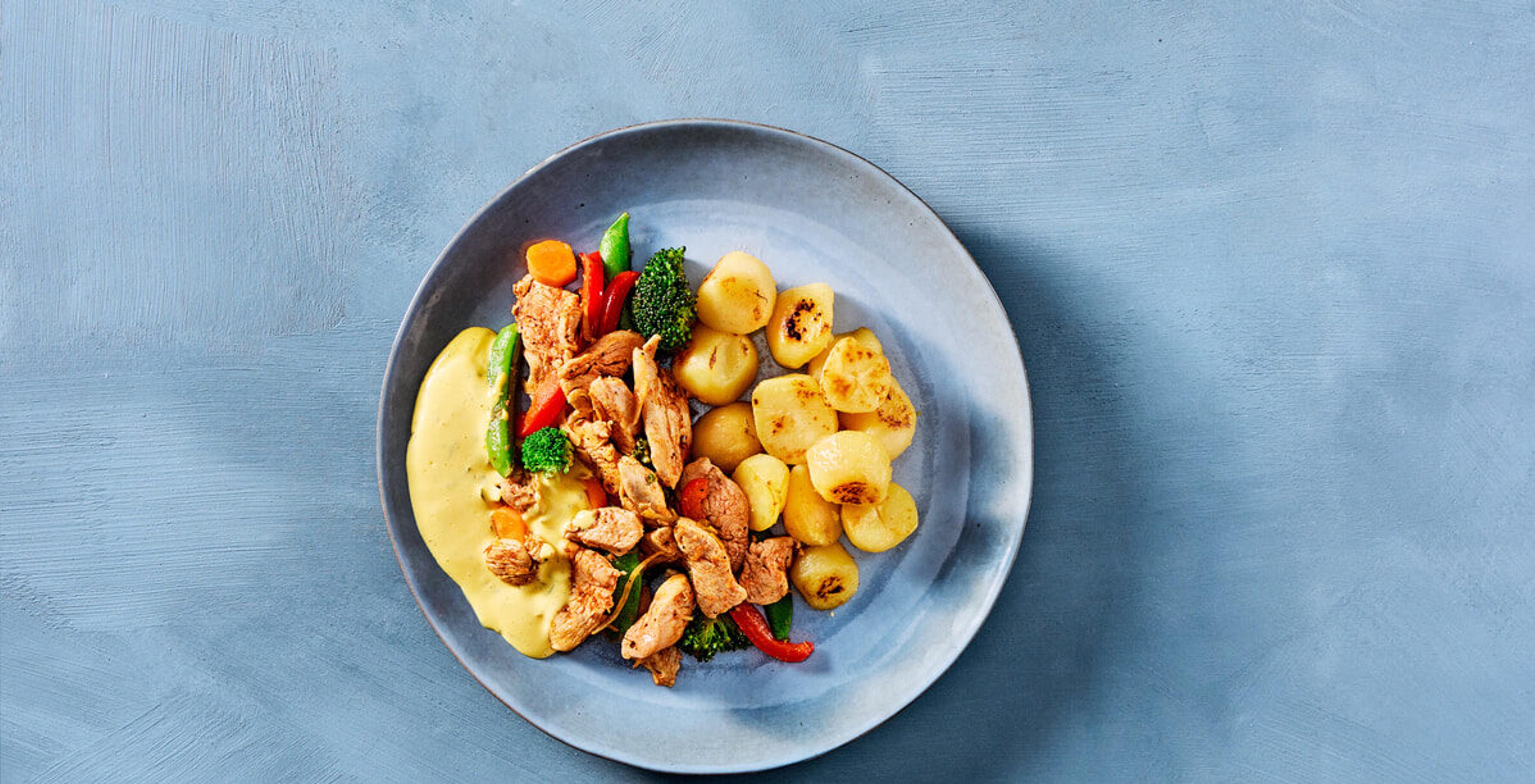 Kyllingsnadder med béarnaise og ovnspoteter