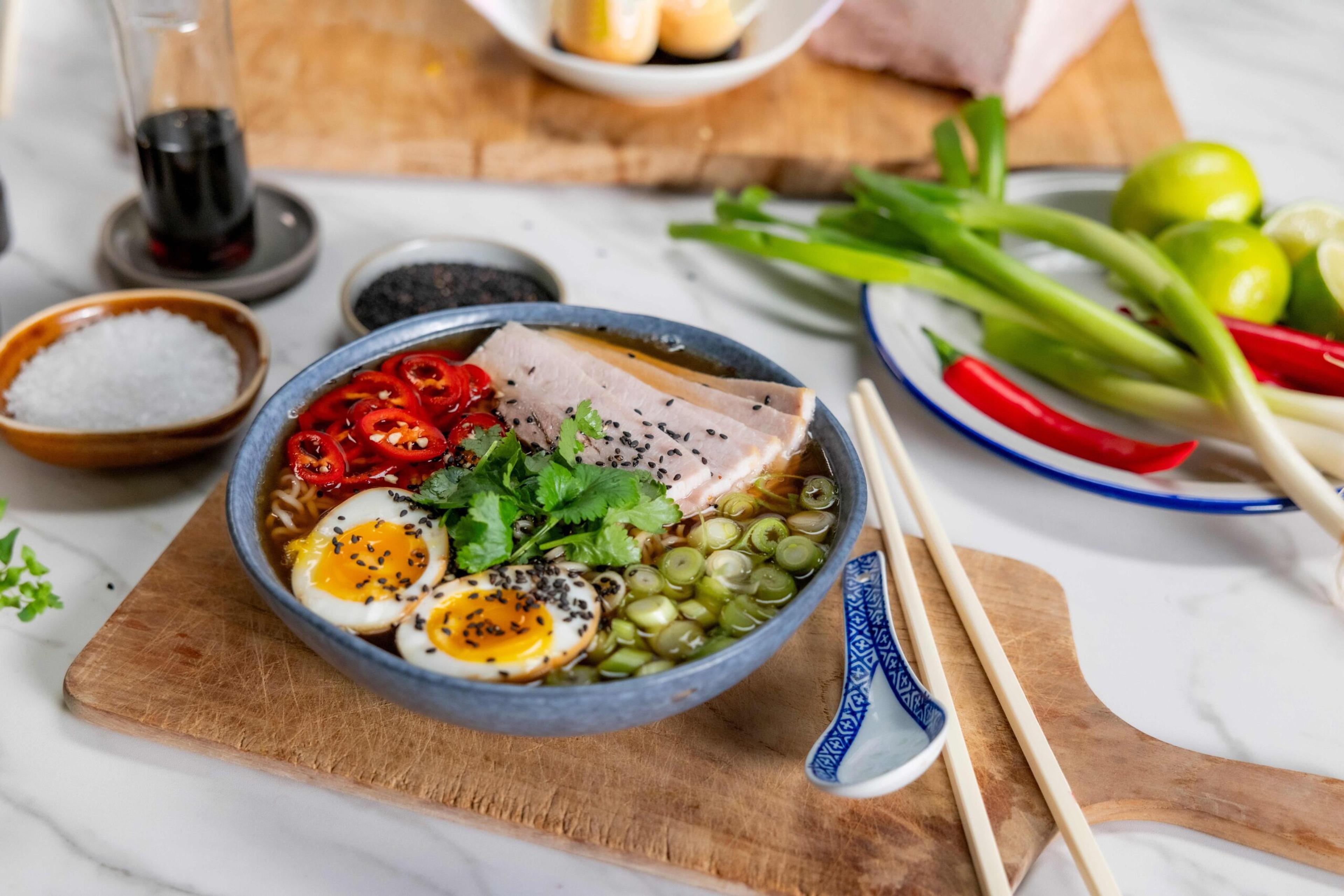 Ramen med ribbe