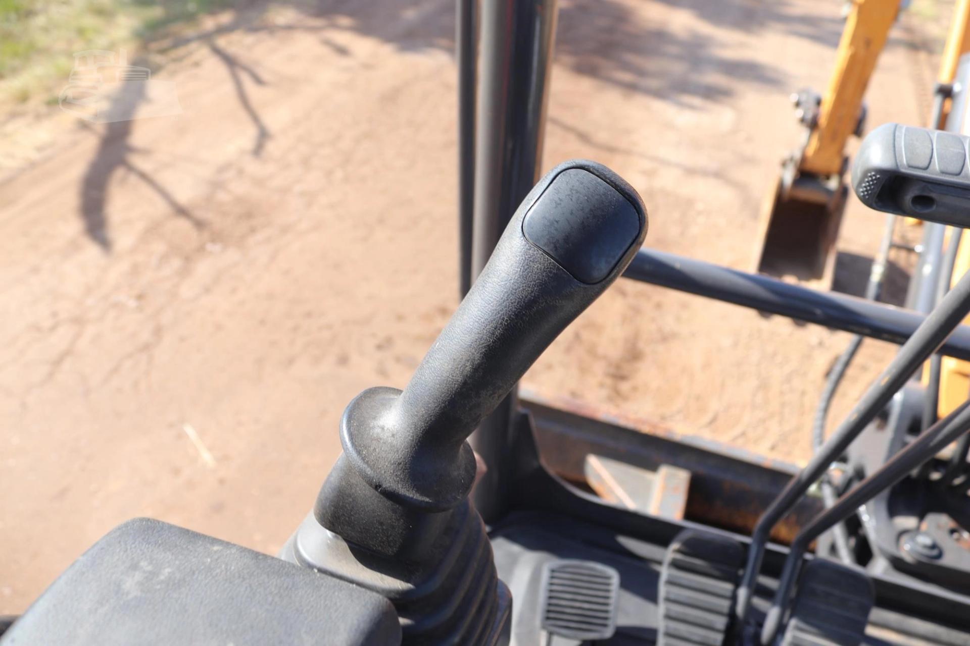 2017 CASE CX26C for sale in Lindale, Texas — photo 24