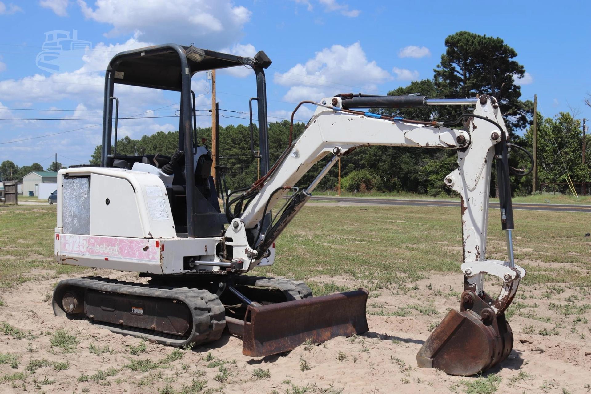 1998 BOBCAT 325C for sale in Lindale, Texas — photo 14