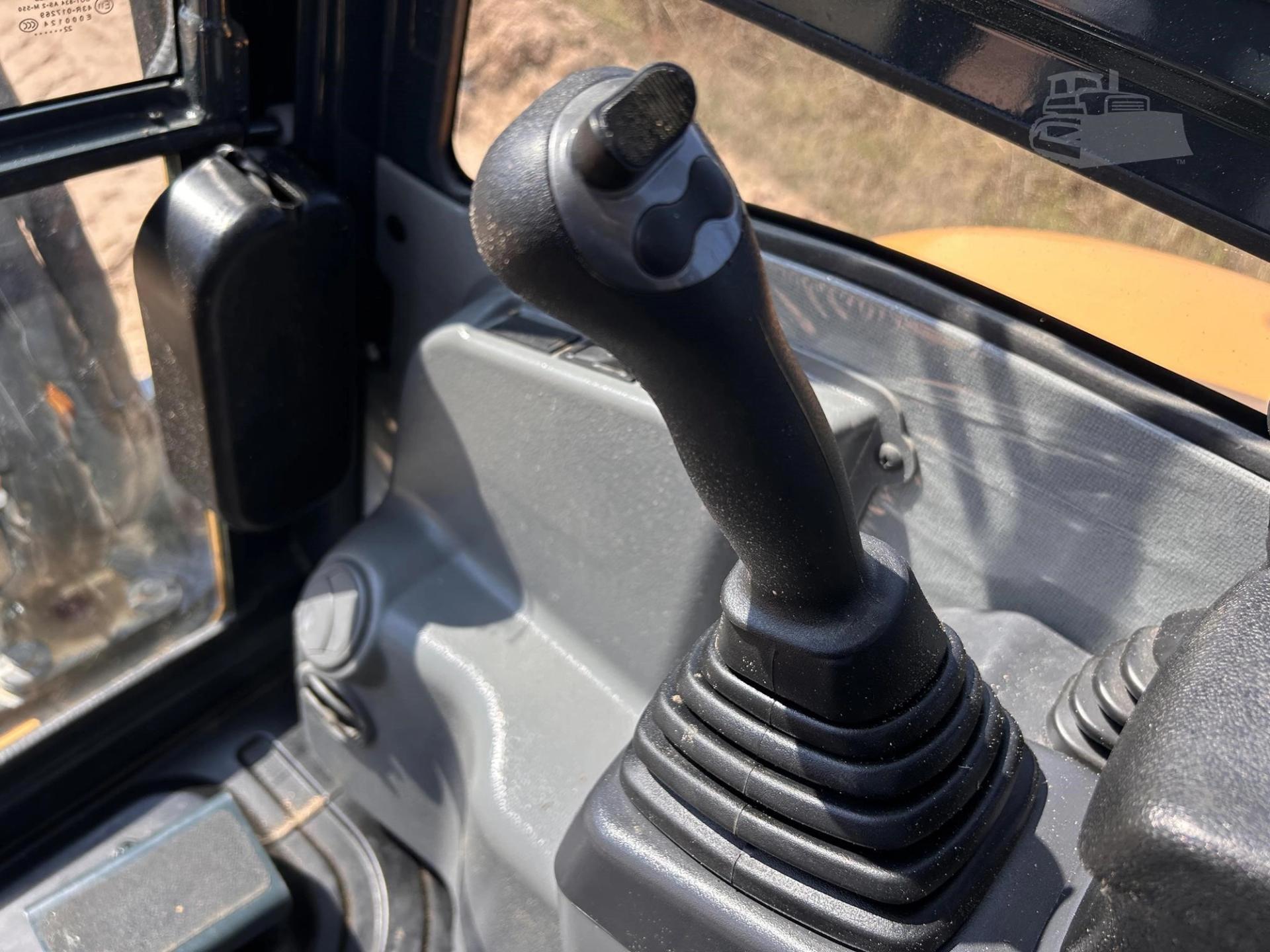 2023 HYUNDAI ROBEX 35Z-9A for sale in Lindale, Texas — photo 30