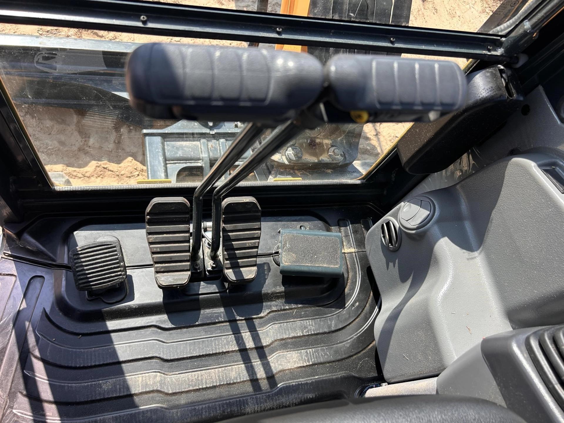 2023 HYUNDAI ROBEX 35Z-9A for sale in Lindale, Texas — photo 28