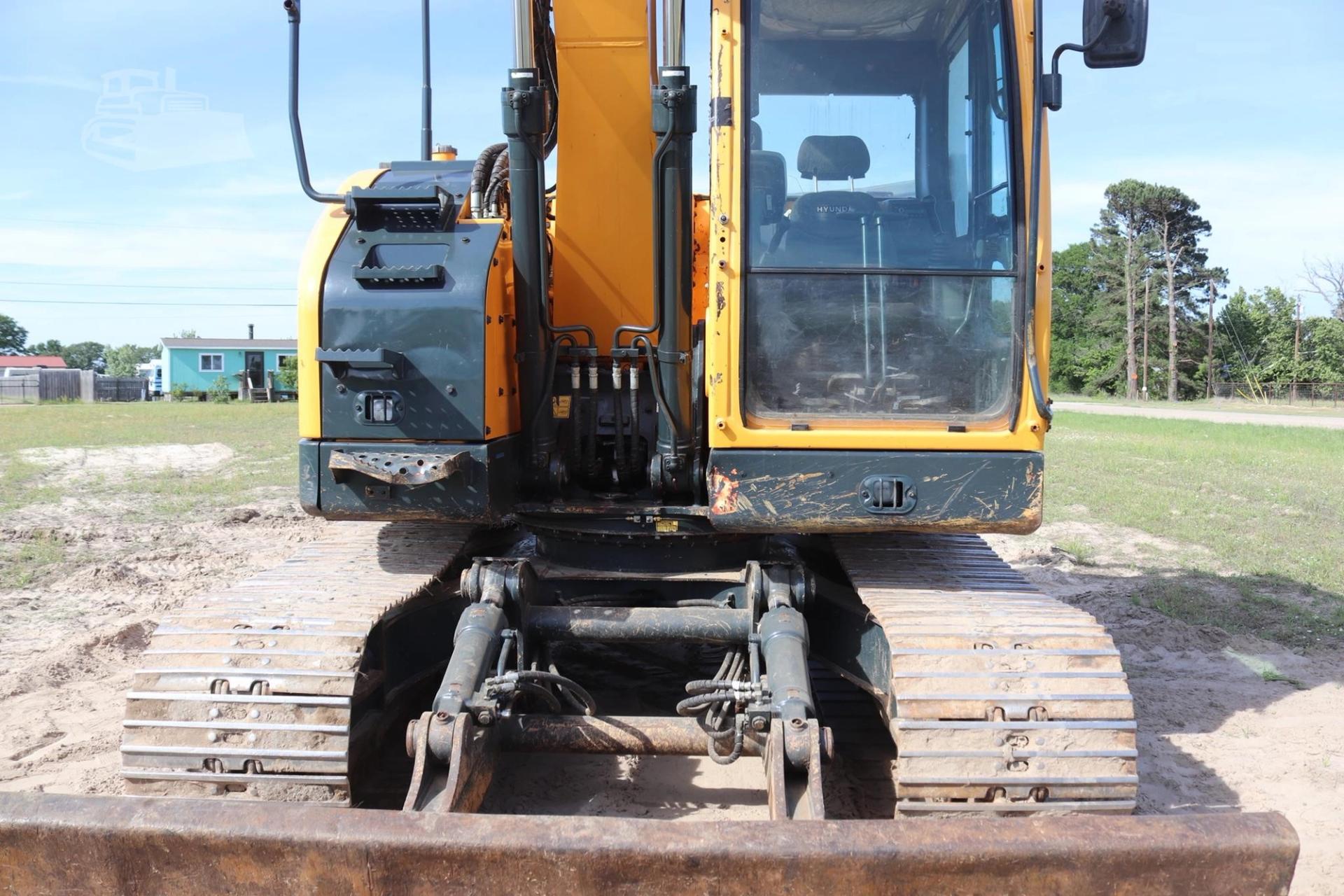 2019 HYUNDAI HX130 LCR for sale in Lindale, Texas — photo 26